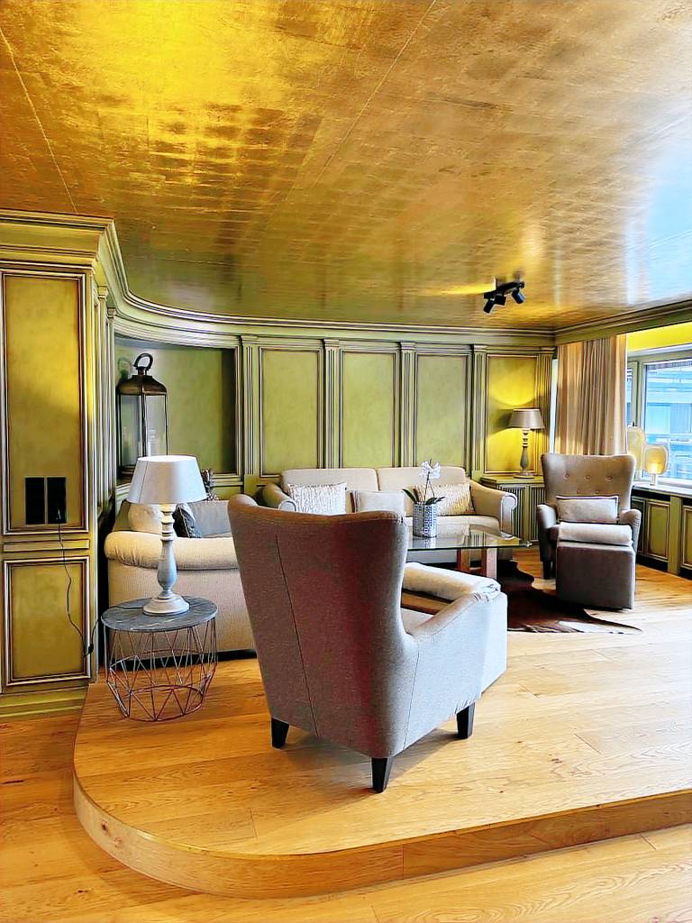 Rental apartment with garden, pool & patio in See