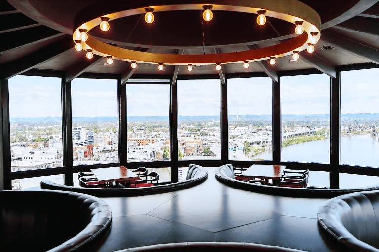 Galt House Hotel, A Trademark Collection Hotel — photo 2