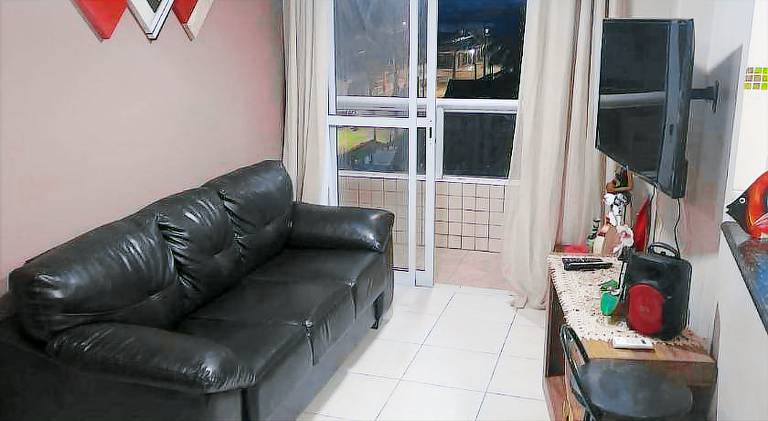 Holiday apartment with 1 room for 6 persons in Praia Grande