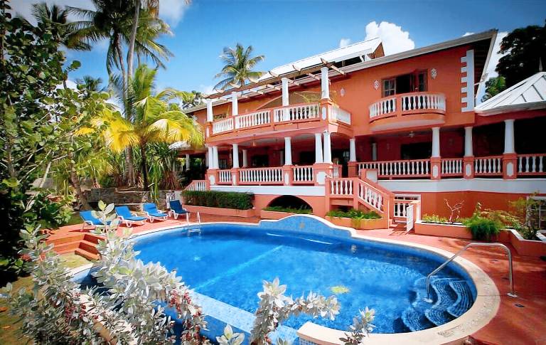 Villa  Black Rock