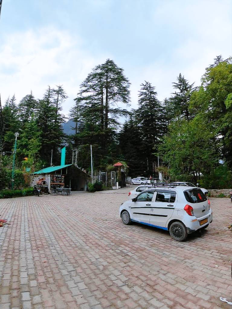 Highland Heritage cottages in Manali