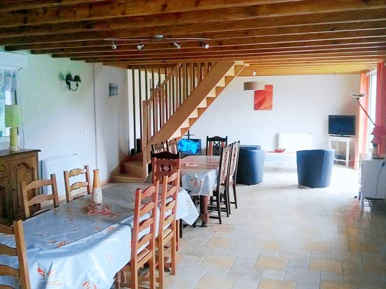 Cottage with BBQ & garden — photo 3