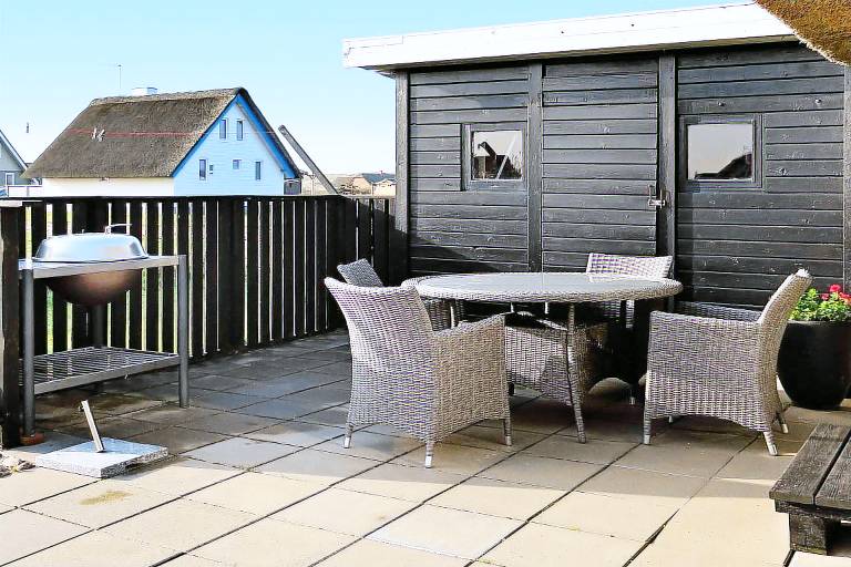 Vacation home with patio & BBQ — photo 3