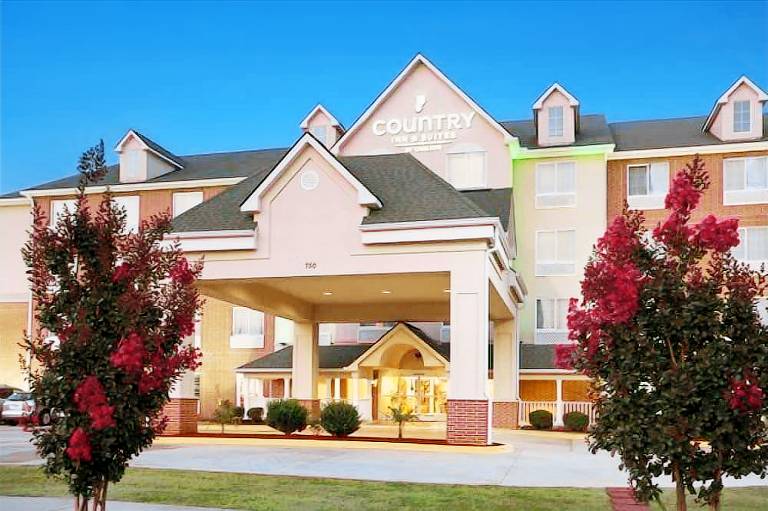 Country Inn & Suites by Radisson Conway AR