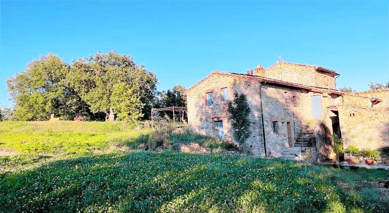 Villa with garden, BBQ & private pool | Perfect for remote work | Dogs allowed in Castelnuovo Berardenga