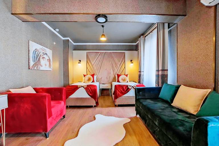Bed and breakfast  Talas