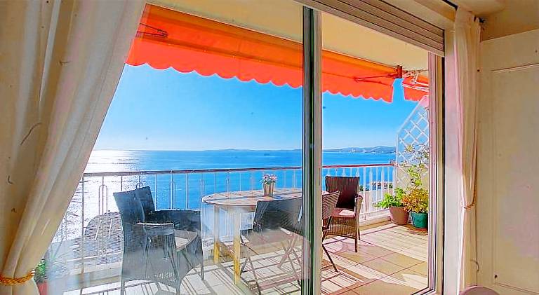 Holiday apartment with terrace in Cagnes-sur-Mer