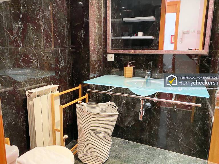 Holiday apartment with hot tub | Near Plaza Mayor — photo 4