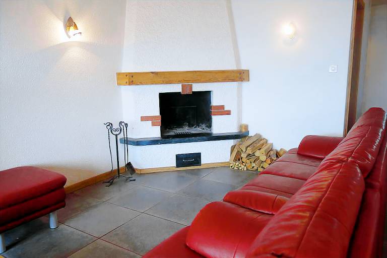 Fully equipped holiday apartment with yard & terrace | Close to the ski | Pets allowed — photo 2