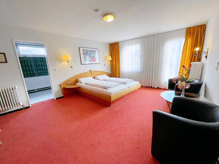 Kull Von Schmidsfelden Hotel — photo 2