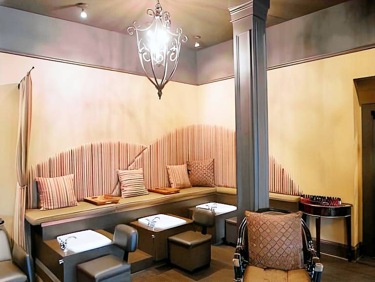 Columbia Gorge Hotel & Spa — photo 4