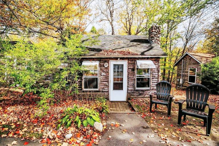 Cabin Lincoln