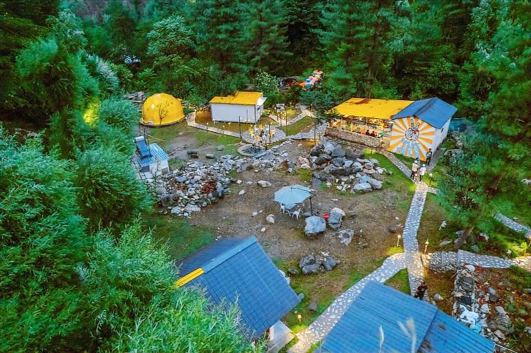 Whoopers Boutique Resort Jibhi in Kullu