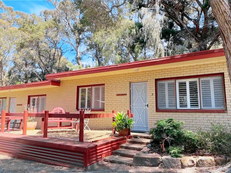 Cabin Halls Gap