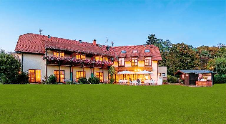 Krone am Park - Gastehaus des Hotel Krone — photo 3