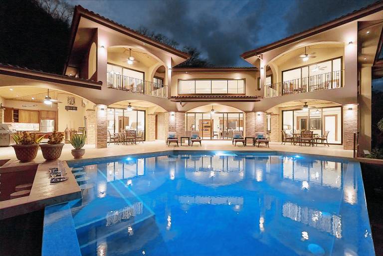 House  Coco