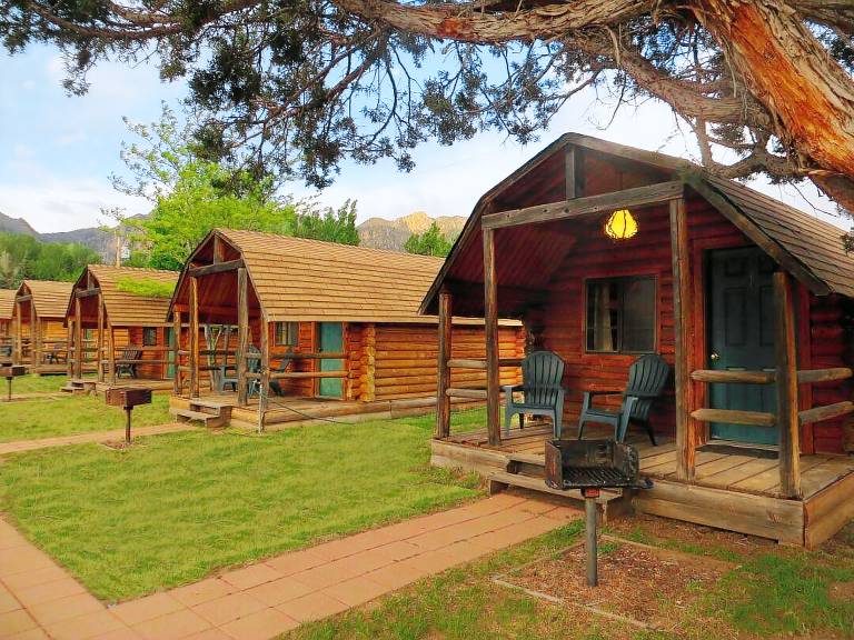 House Pine Valley