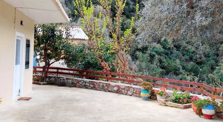House with terrace, garden & barbeque — photo 5