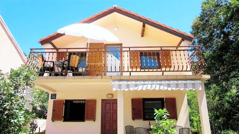 Apartman  Metajna