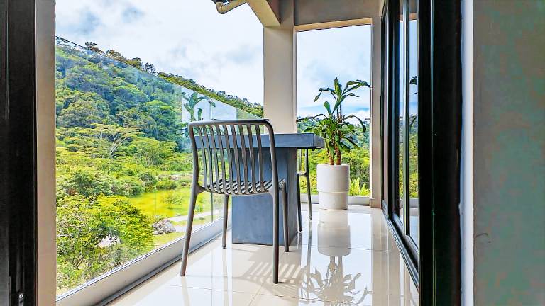 Children-friendly lovely condo with patio | Dogs allowed — photo 3