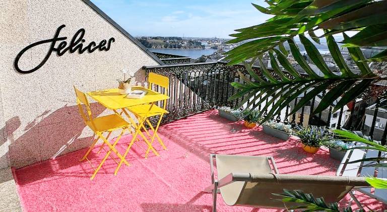 Apartment with pool in Ribadeo