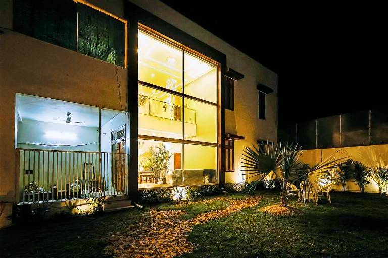 The Wayne Manor - Luxury 6BHK Villa with Lawn — photo 4