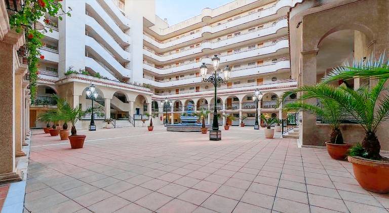 Salou-PrivateParking-Pool-2bed-PortAvntura-AA-WiFi16 — photo 4