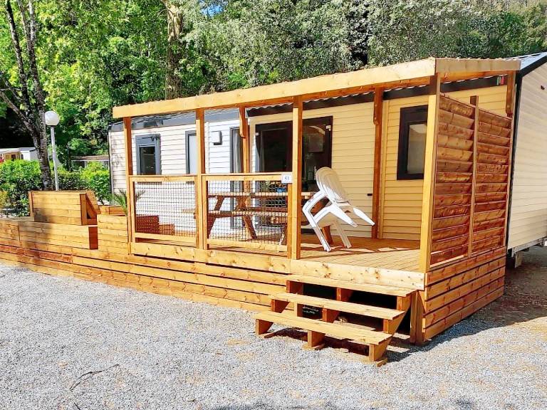 Family-friendly beautiful camping suite with patio, garden & pool | Pet-friendly — photo 3
