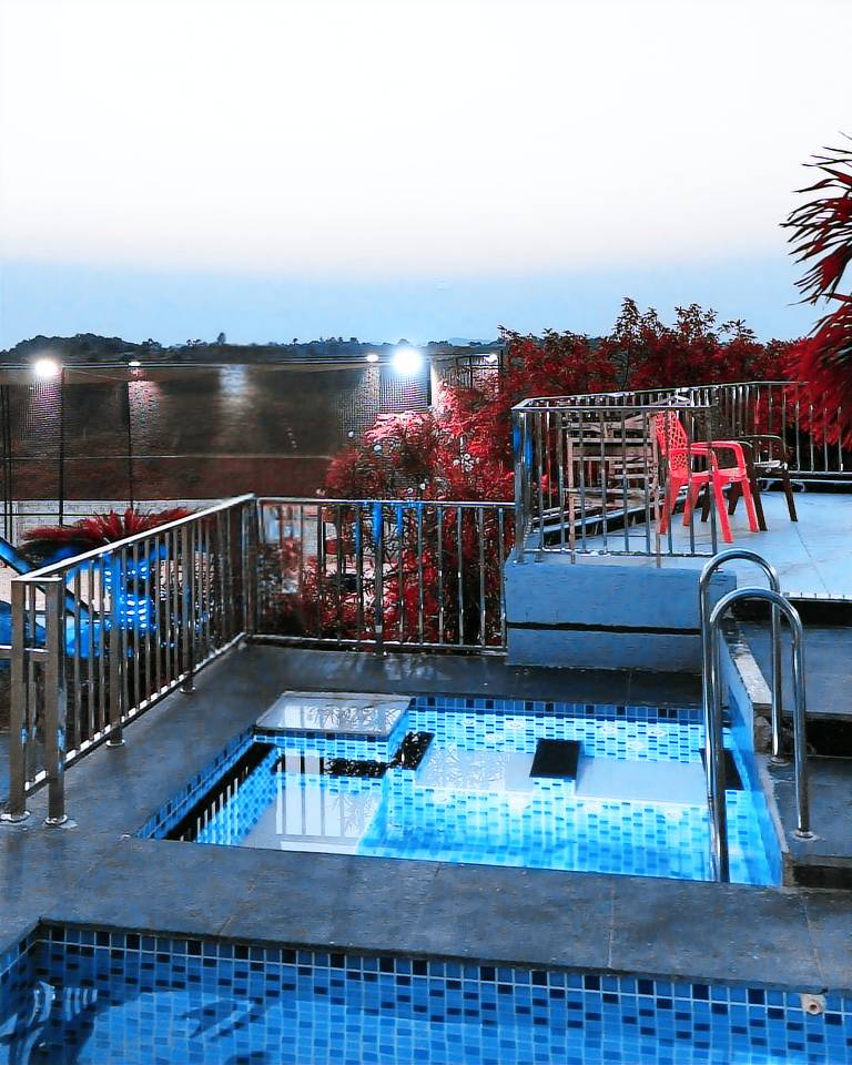 Farm with garden, pool & jacuzzi | Good for workation — photo 3