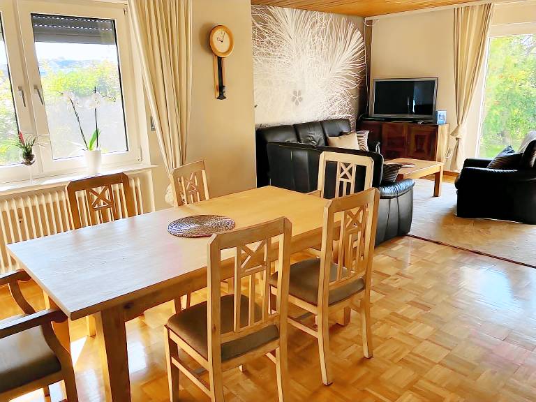 Apartment 'Ferienwohnung Wartehof' with Shared Garden and Wi-Fi in Kassel