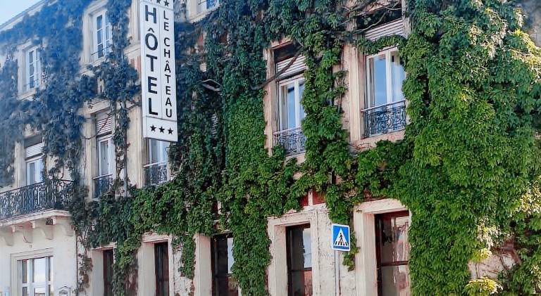 Le Chateau in Tournon-sur-Rhone