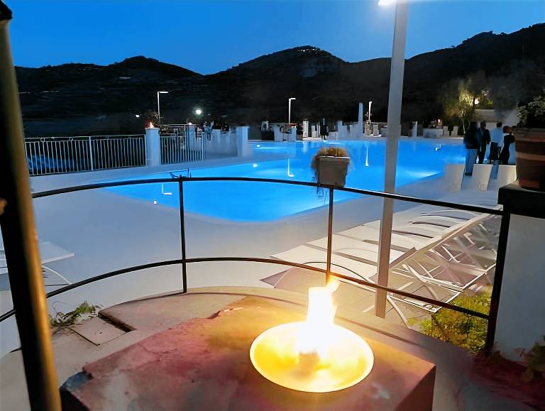 Farm with pool, patio & yard in Mattinata