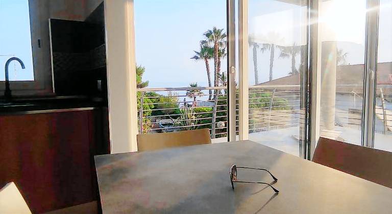 Pleasant vacation home with yard & patio | Beach nearby | Pets are welcome — photo 4