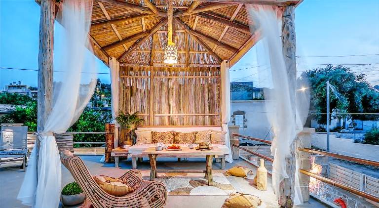 Villa with terrace, grill & garden in Kissamos