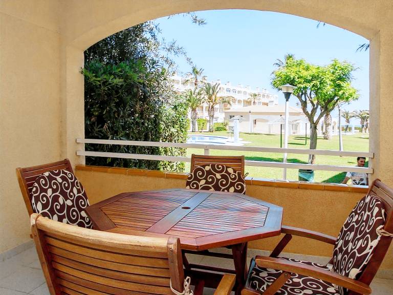 Holiday apartment with pool & terrace | Beach nearby | Pets are welcome — photo 5