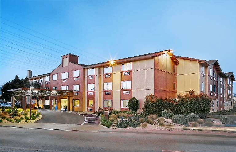 Hotel Focus SFO — photo 5