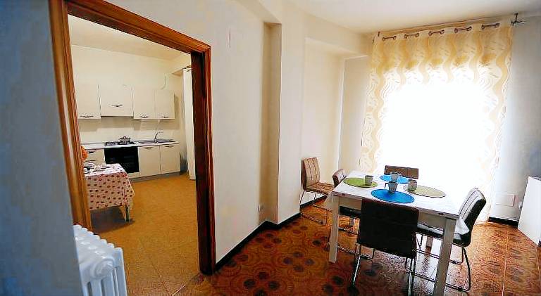 Rental apartment with garden & terrace — photo 3