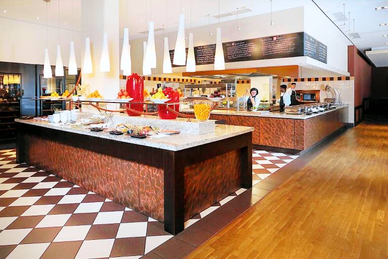 Movenpick Hotel Frankfurt City — photo 5