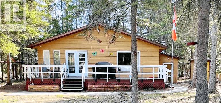 House  Candle Lake