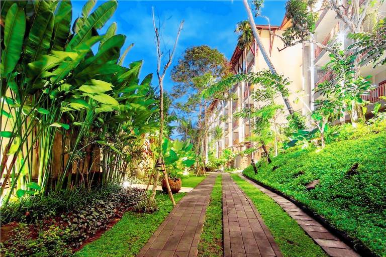 Villa with private pool & jacuzzi | Perfect for remote work — photo 3