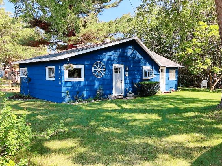 House  Tawas City