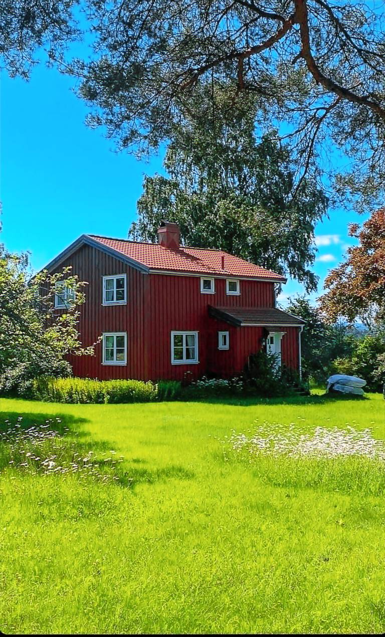 Vacation home with terrace, BBQ & garden | Perfect for remote work — photo 3