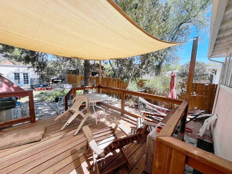 Charming vacation home with garden, pool & terrace | Pets are welcome — photo 3