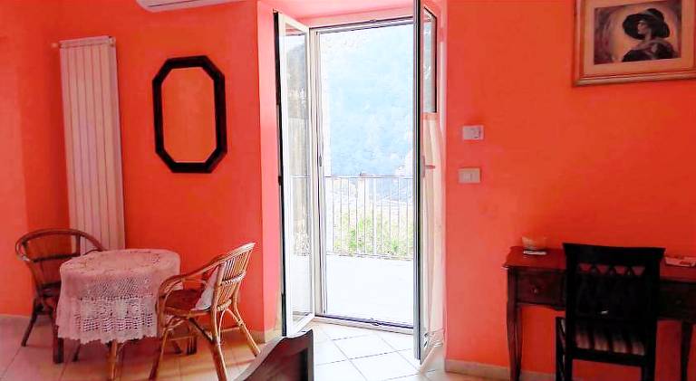 Charming serviced apartment with garden & terrace | Pets allowed — photo 2