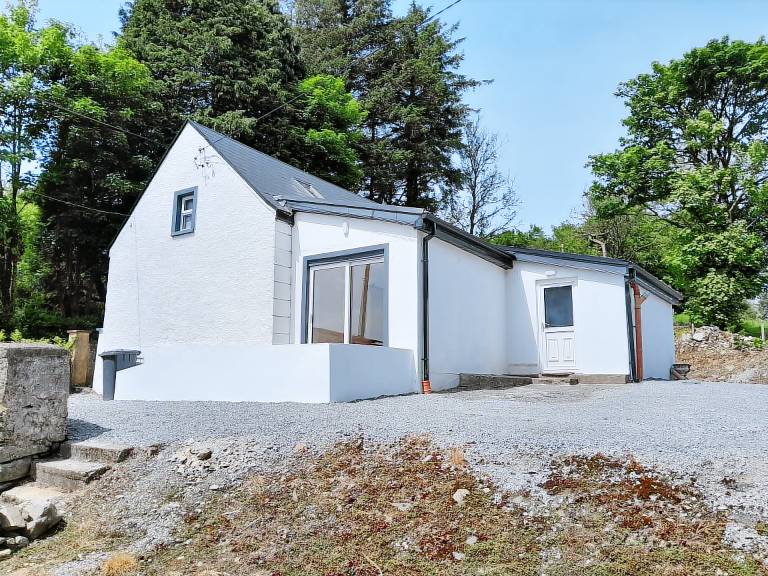 Cottage Ballylaghnan