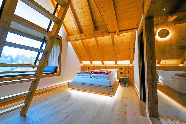 Family-friendly holiday apartment with BBQ, sauna & garden | Pet-friendly — photo 2