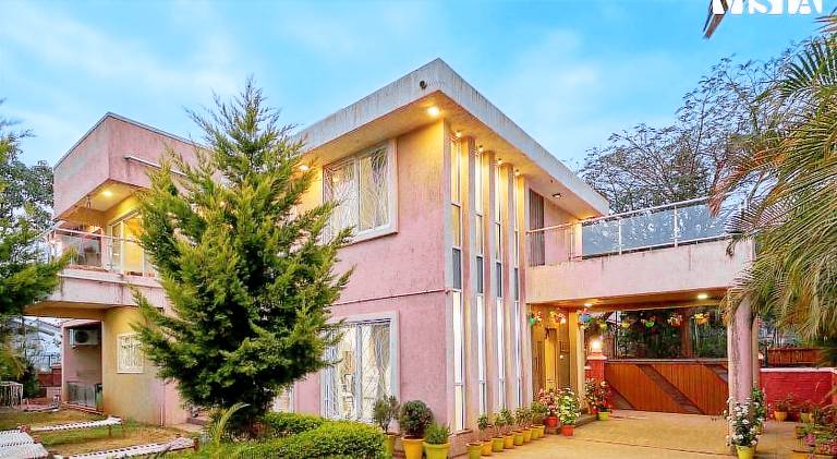 465 m&sup2; Villa