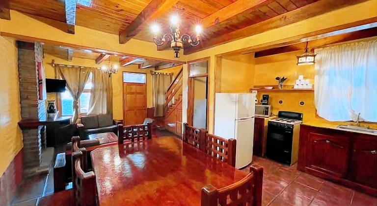 Lodge with garden, patio & barbeque — photo 4
