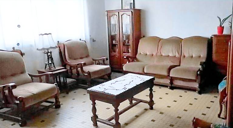 Apartment with yard | Pet-friendly in Dunkirk