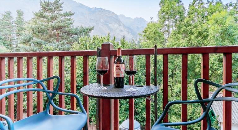 LOIRA CASA SANCHINES: Calido duplex en Benasque — photo 5